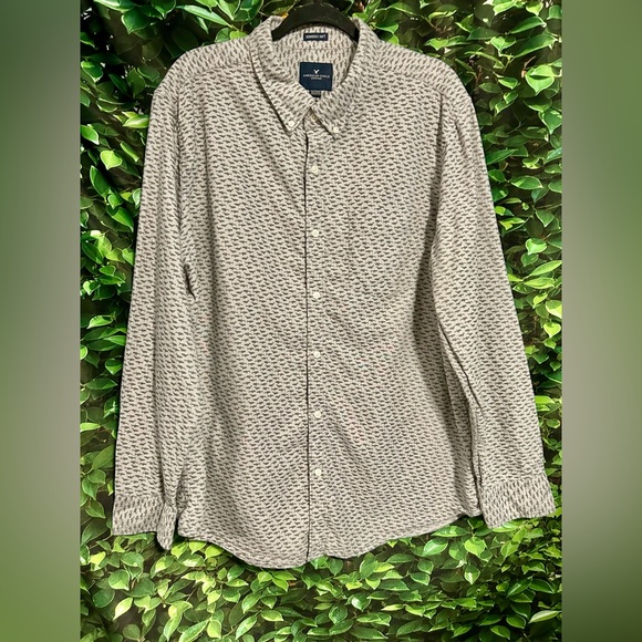 American Eagle Outfitters Other - American Eagle Outfitters Button Down Shirt Gray Shark Print Men’s XXL